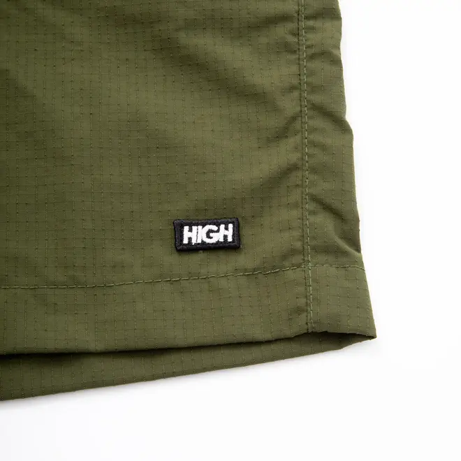 BERMUDAS HIGH DESERT
