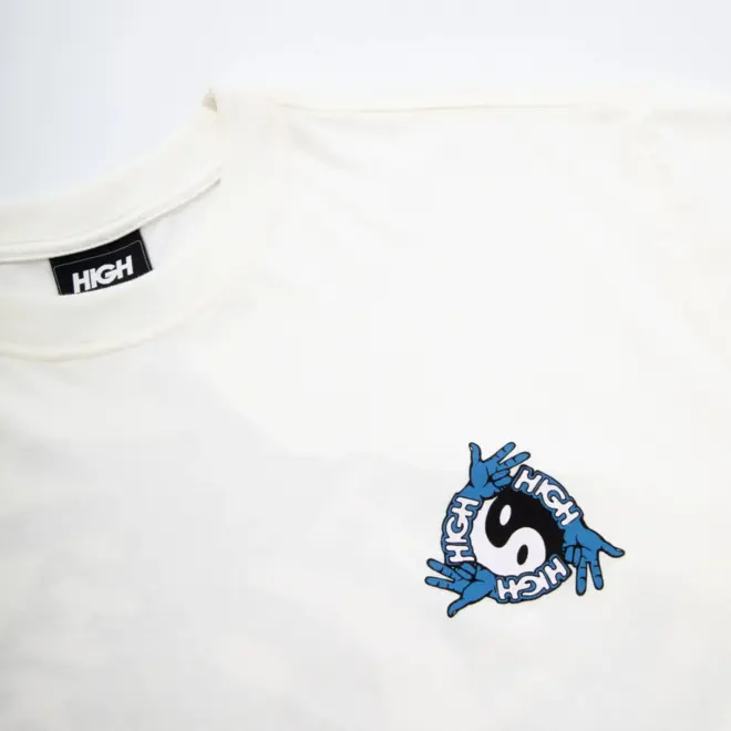 CAMISETA HIGH BALANCE WHITE