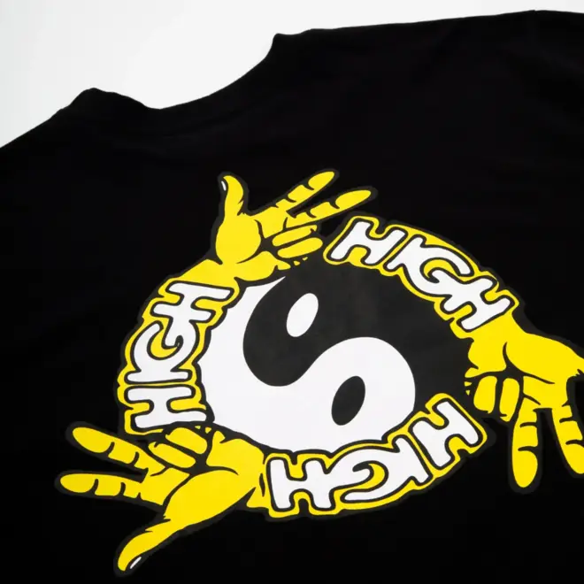 CAMISETA HIGH BALANCE BLACK