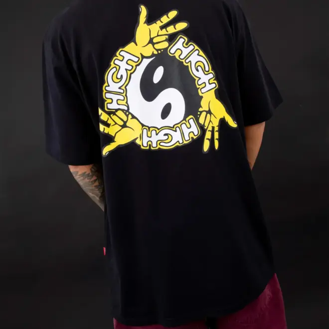 CAMISETA HIGH BALANCE BLACK