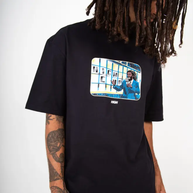 CAMISETA HIGH TV SHOW BLACK