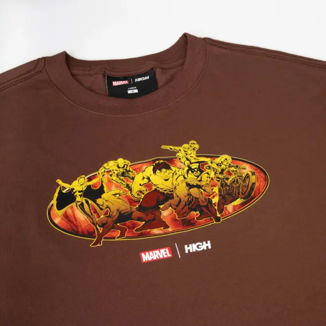 CAMISETA HIGH HEROES BROWN