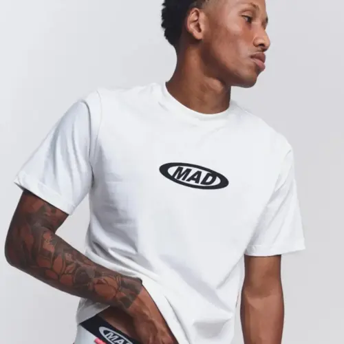 CAMISETA MAD LOGO