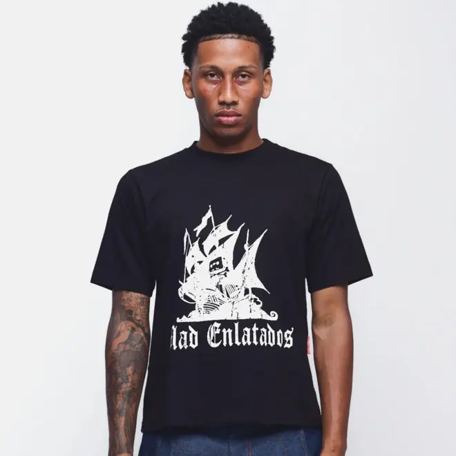 CAMISETA MAD BARCO DA PIRATARIA