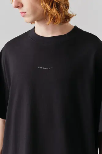 CAMISETA THE SAINT OVERSIZED SOLID