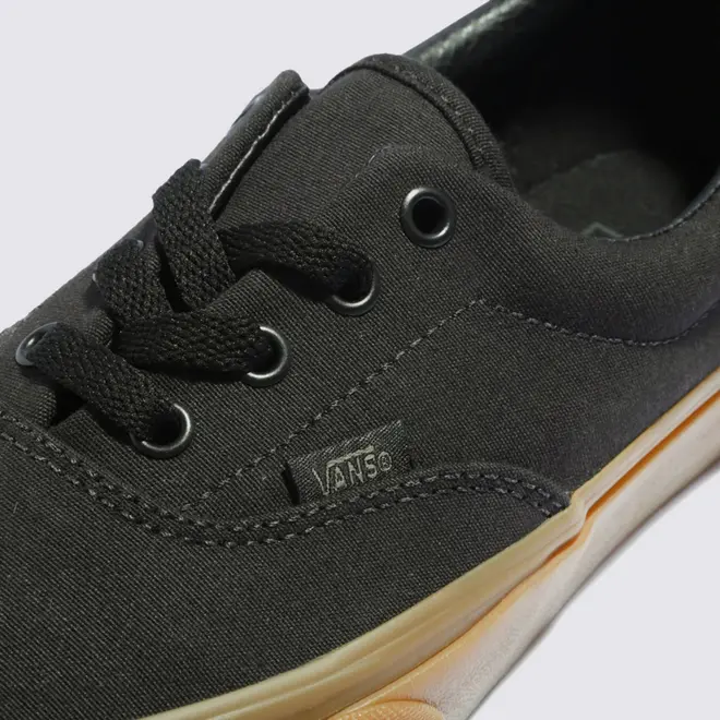 TÊNIS ERA BLACK CLASSIC GUM