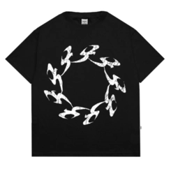 CAMISETA BARRA B TRIBAL PRETA