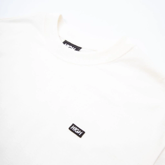 CAMISETA HIGH LOGO LINE
