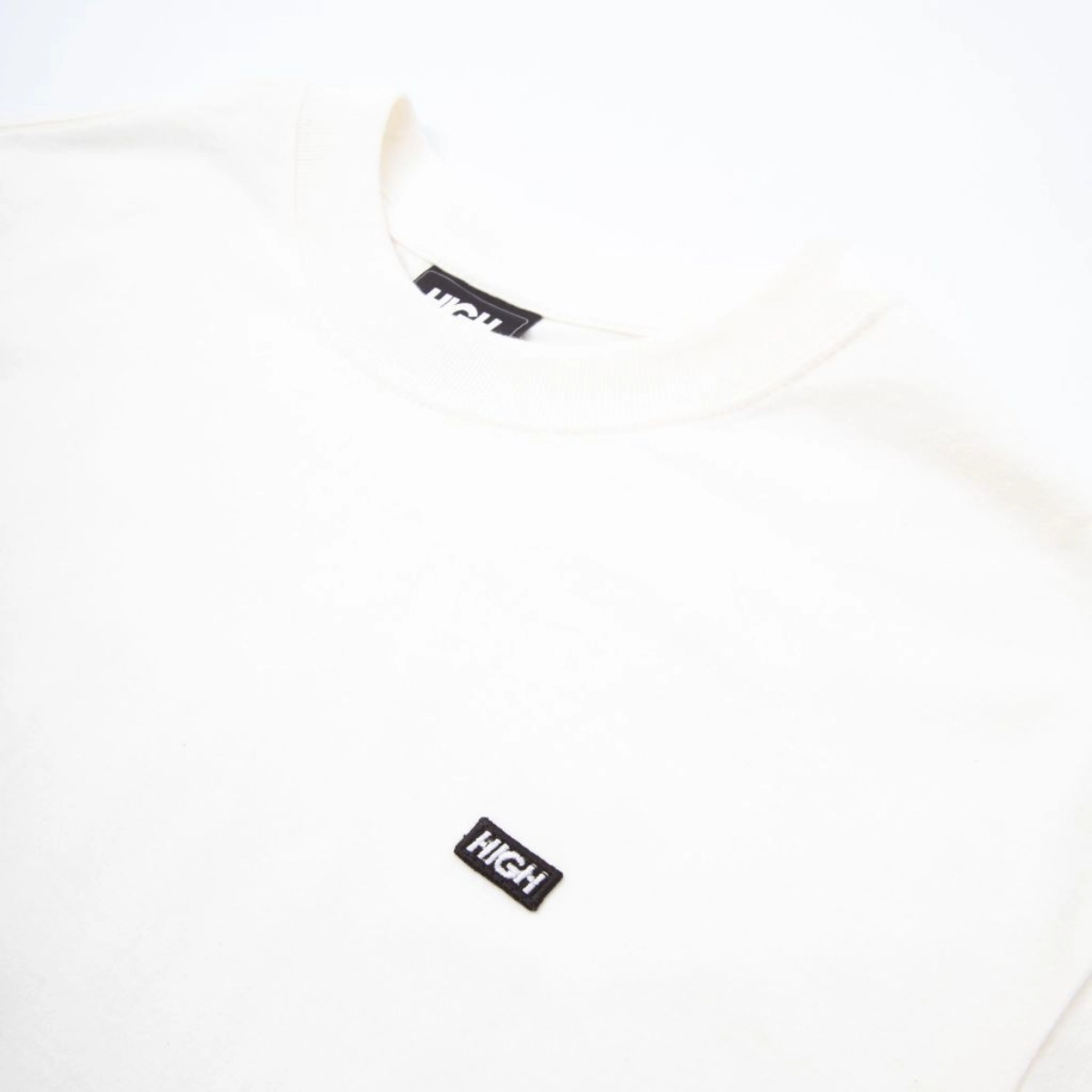CAMISETA HIGH LOGO LINE