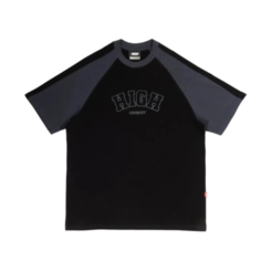 CAMISETA HIGH COLLEGE