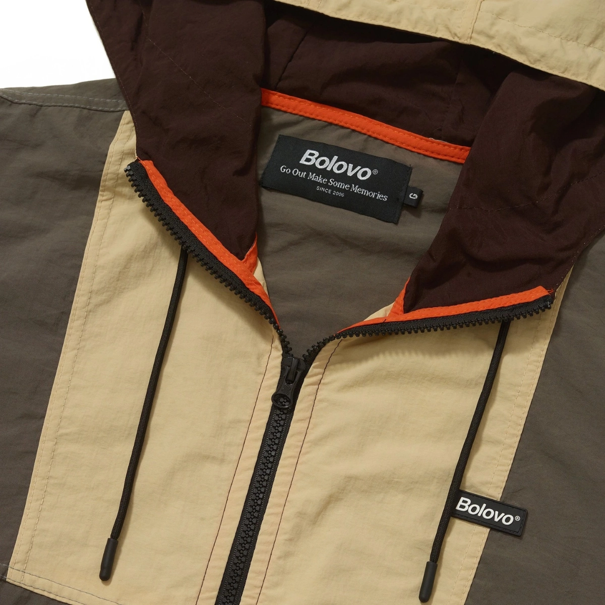 WINDBREAKER BOLOVO RECORTES FUNKY