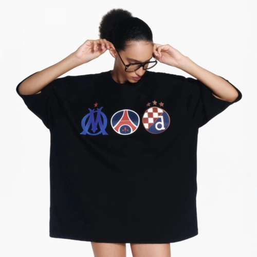 CAMISETA M-A-D
