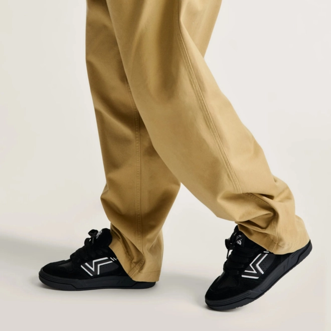 TENIS VANS UPLAND BLACK BLACK WHITE