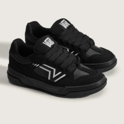 TENIS VANS UPLAND BLACK BLACK WHITE