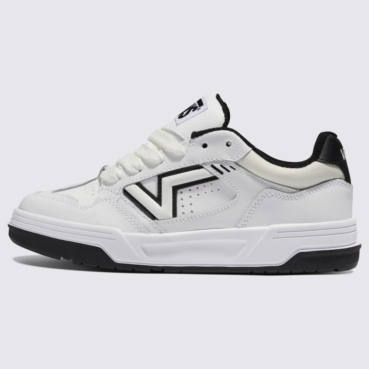TENIS VANS UPLAND WHITE BLACK