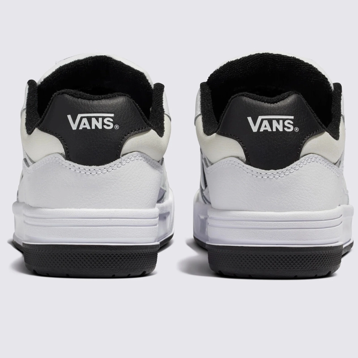 TENIS VANS UPLAND WHITE BLACK