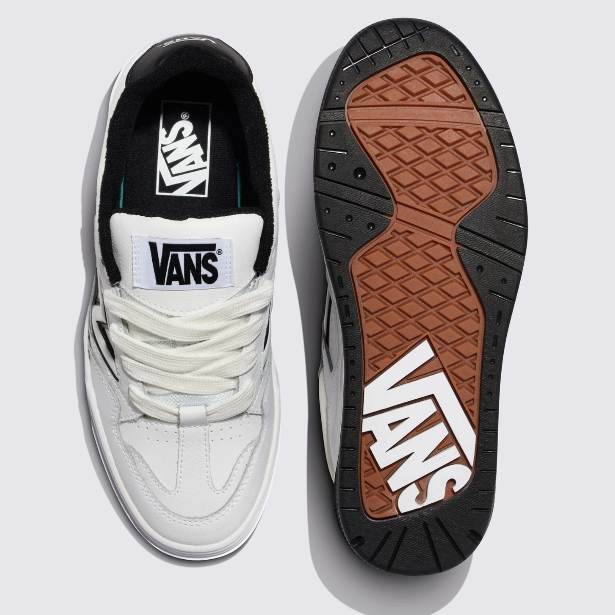 TENIS VANS UPLAND WHITE BLACK