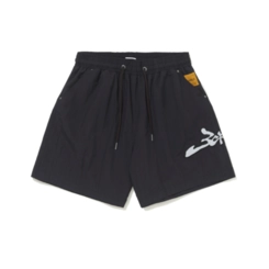 SHORT BARRA ASSINATURA LOGO REFLETIVO