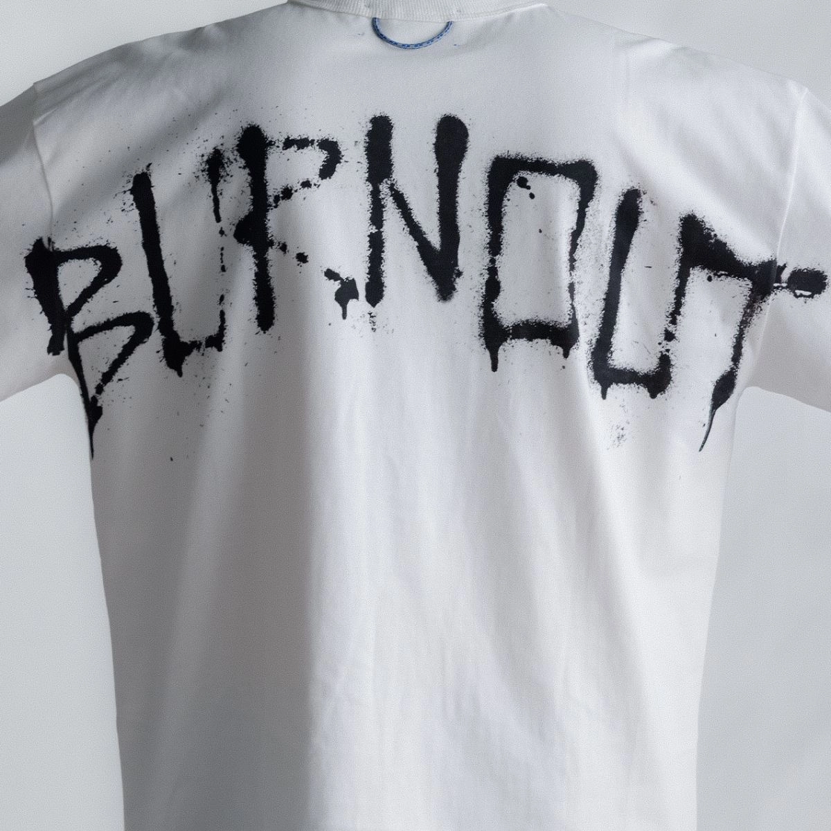 CAMISETA QUADRO CREATIONS GRAFITE BURNOUT BOXY