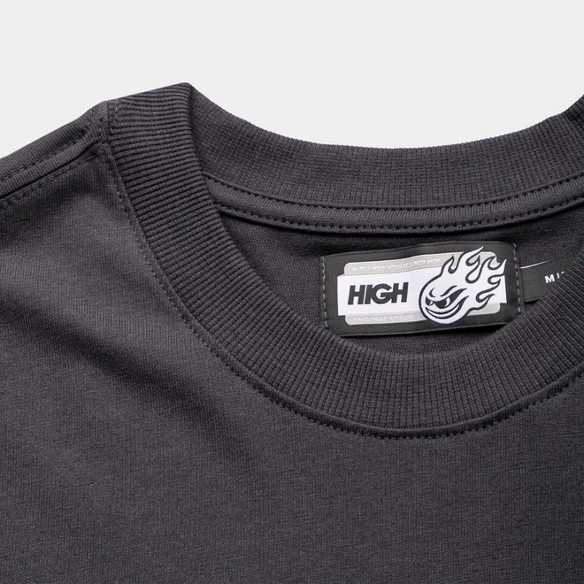 CAMISETA HIGH SHEI GREY