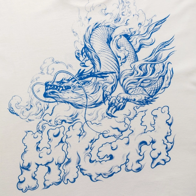 CAMISETA HIGH SHEI WHITE