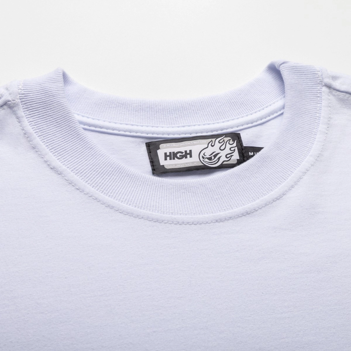 CAMISETA HIGH FURNITURE WHITE