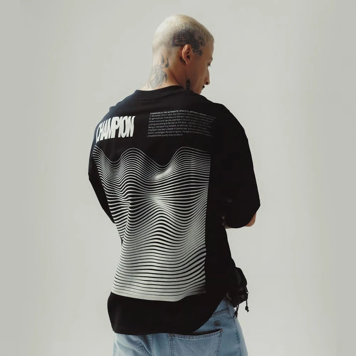 CAMISETA CHAMPION OVERSIZED LINES