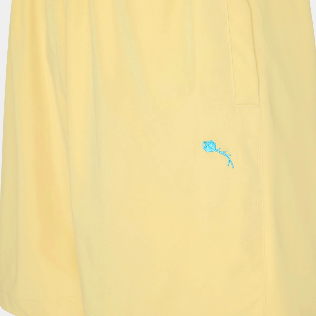 SHORT CLASS PIPA GOLD