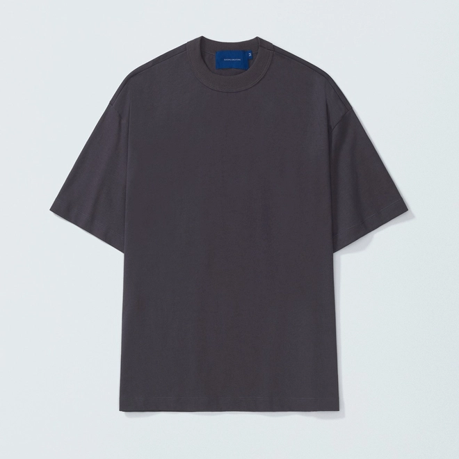 CAMISETA QC MAPS BOXY DARK
