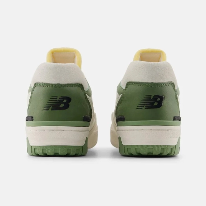 TENIS NEW BALANCE 550