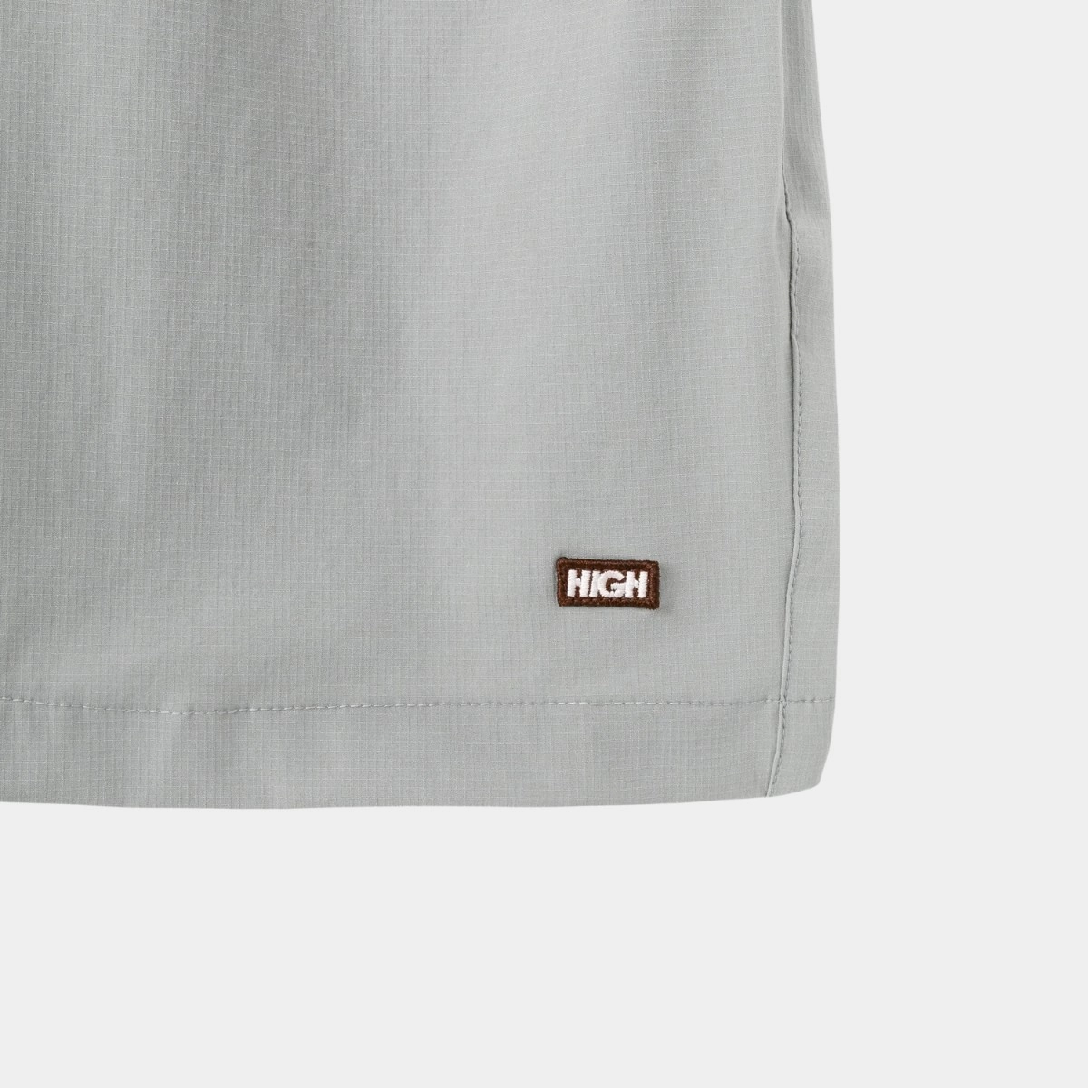 SHORT HIGH MINIMAL PATCH GREY