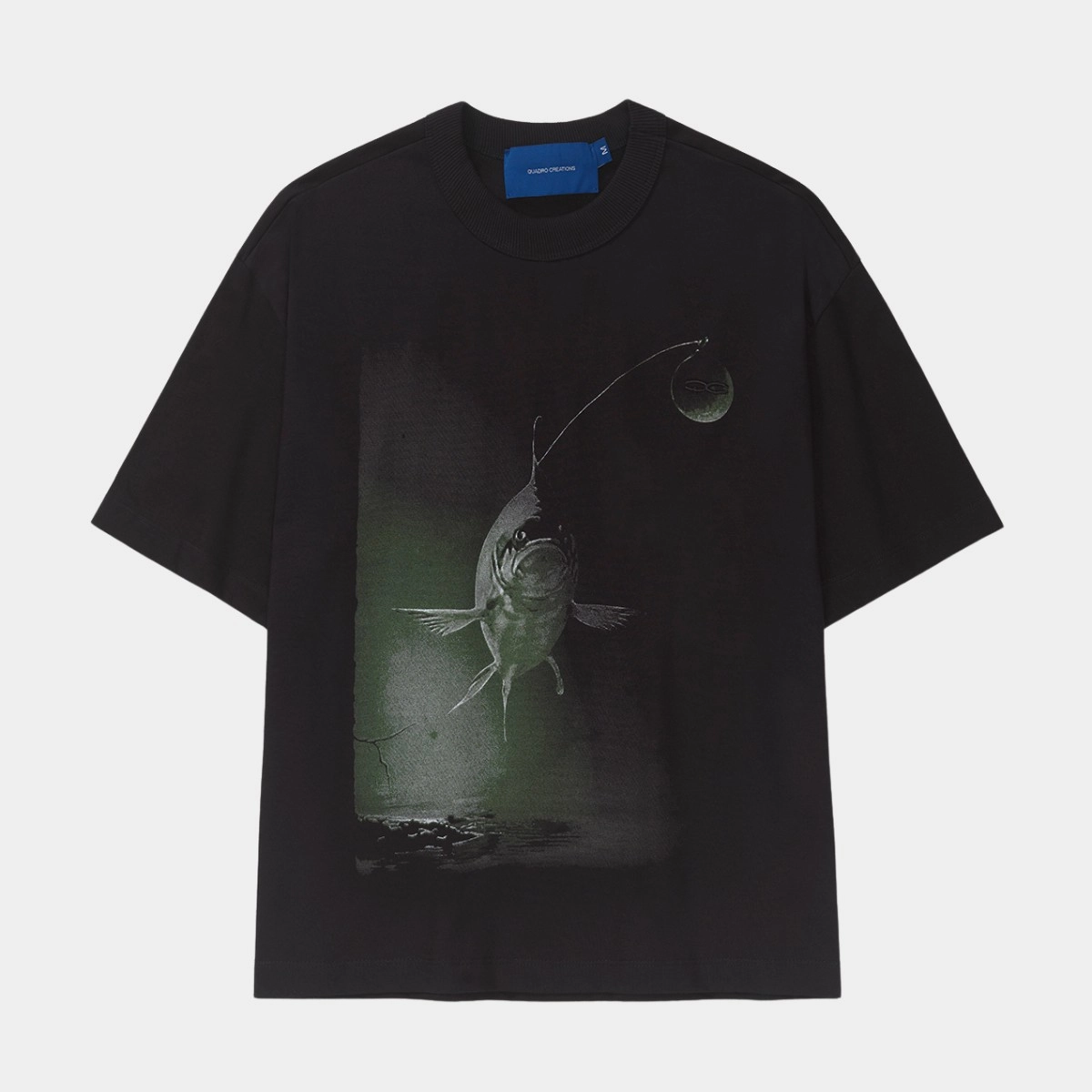CAMISETA QC LIGHTFISH BOXY BLACK