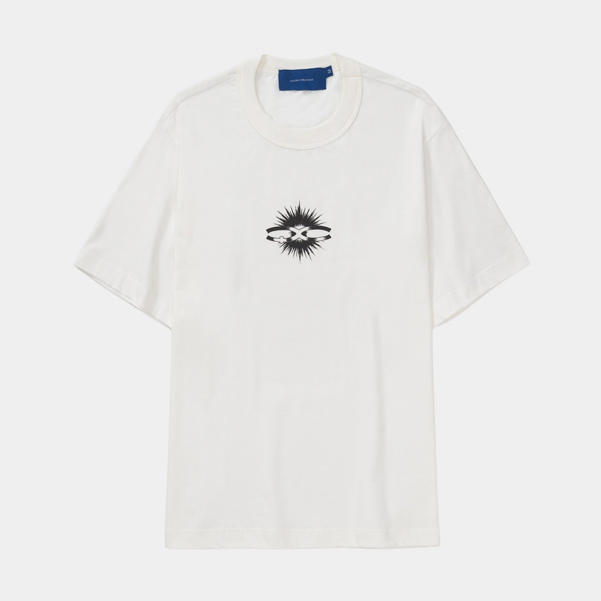 CAMISETA QC LUZ REGULAR OFF WHITE