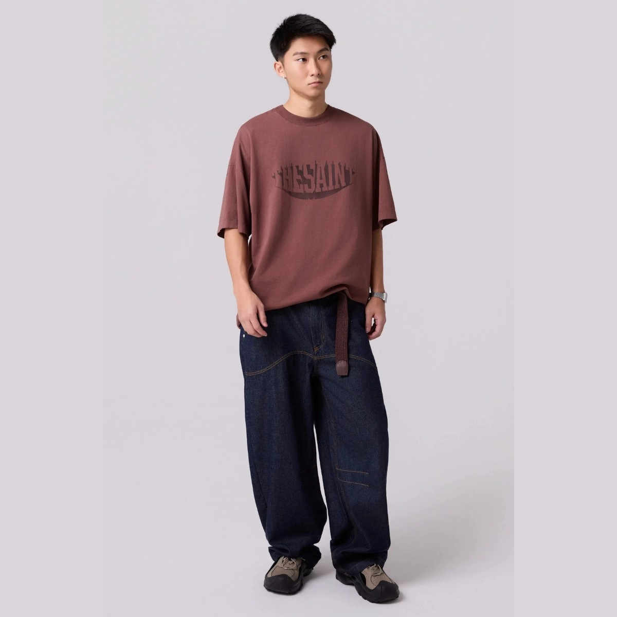 CAMISETA OVERSIZED THESAINT SHADE