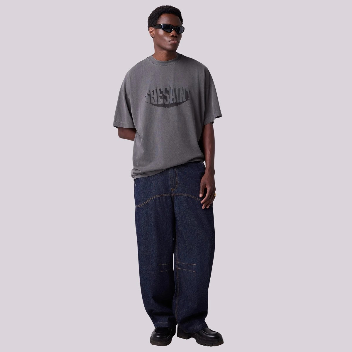 CAMISETA OVERSIZED THESAINT SHADE