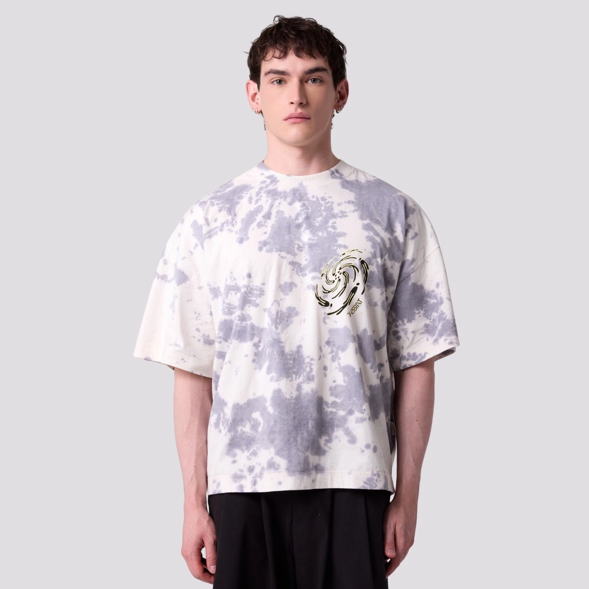 CAMISETA THE SAINT WIDE BOXY SPHERE