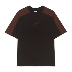 CAMISETA BARRA RECORTADA B GARÇA PRETA