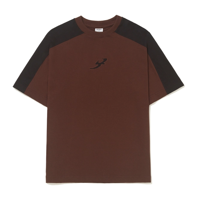 CAMISETA BARRA RECORTADA B GARÇA MARROM