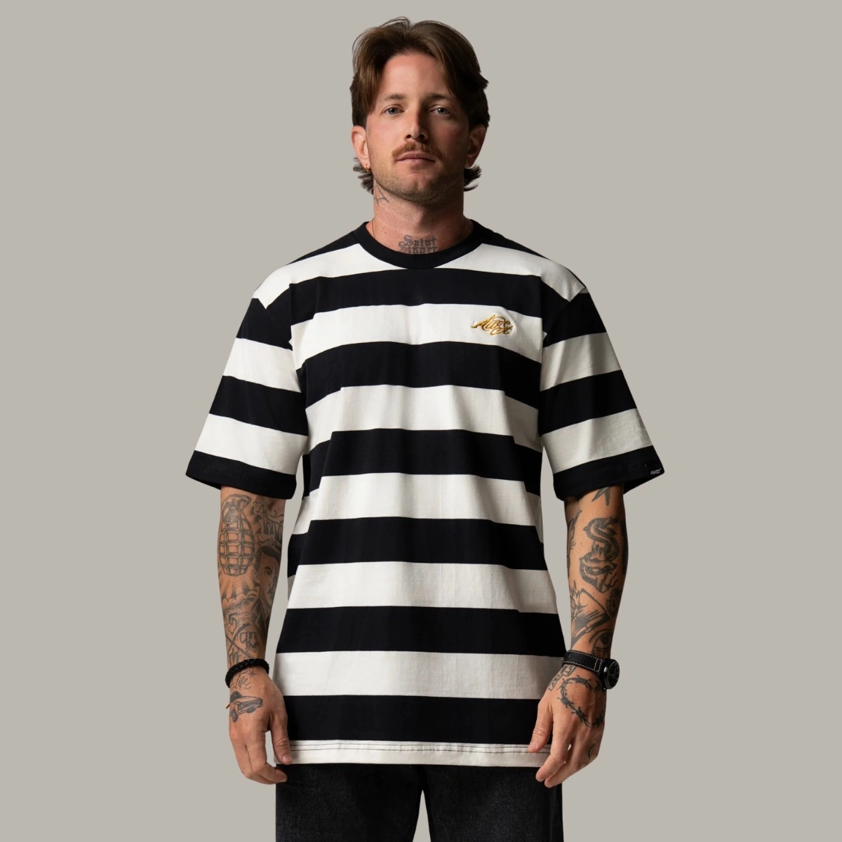 CAMISETA AWST LISTRADA