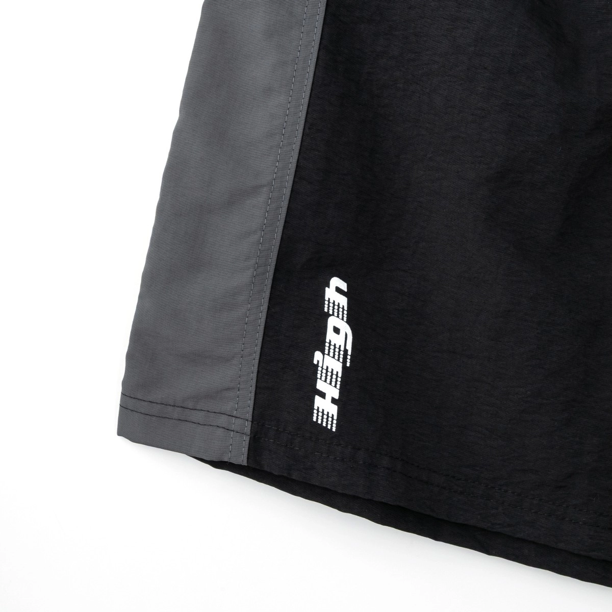 SHORT HIGH RUNNER BLACK