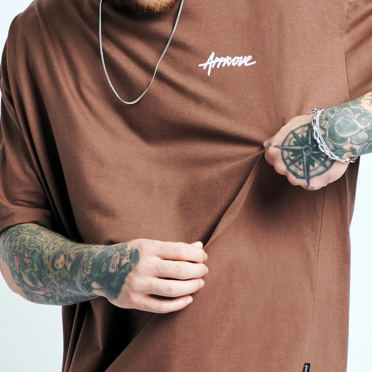 CAMISETA HUGE APPROVE TIMELESS