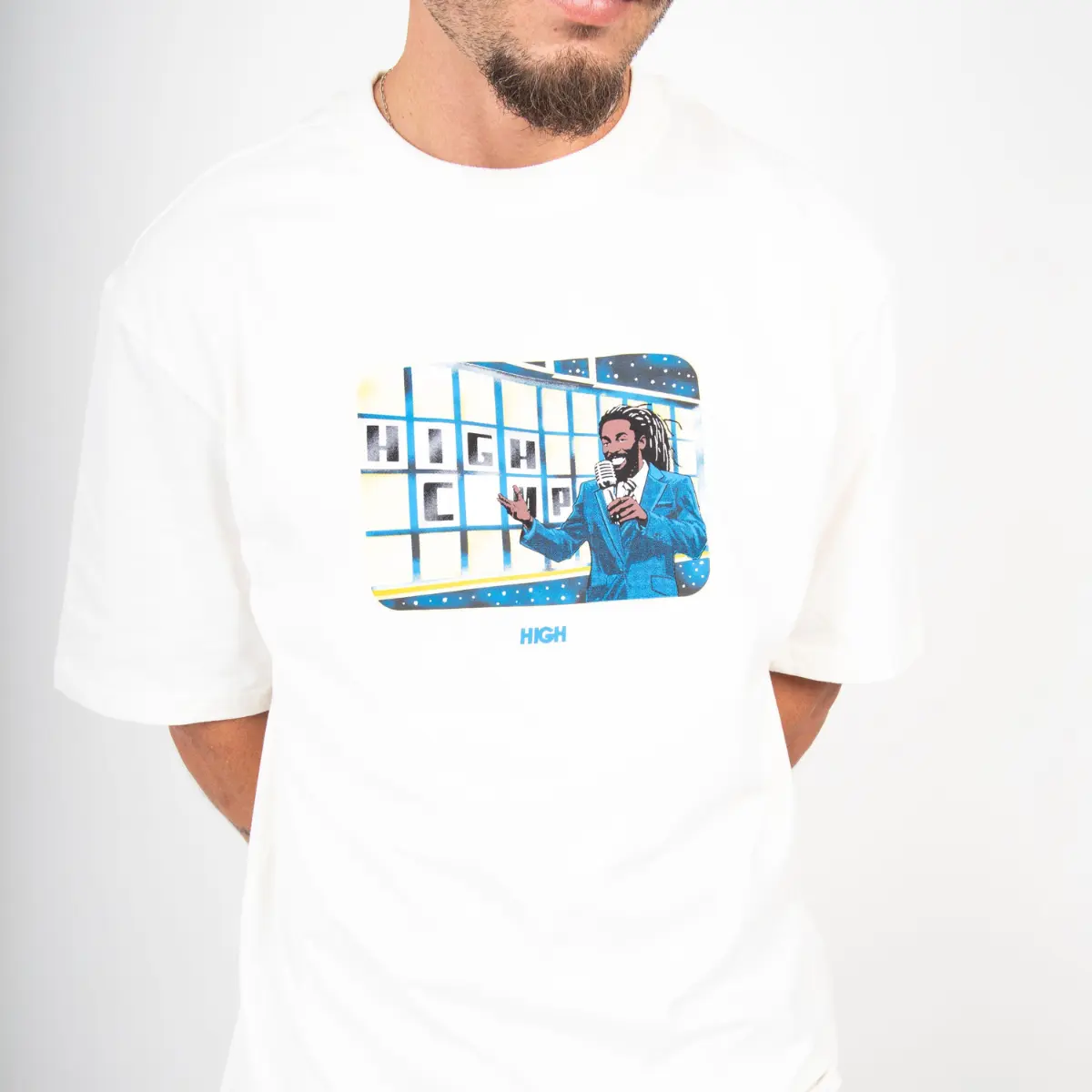 CAMISETA HIGH TV SHOW WHITE