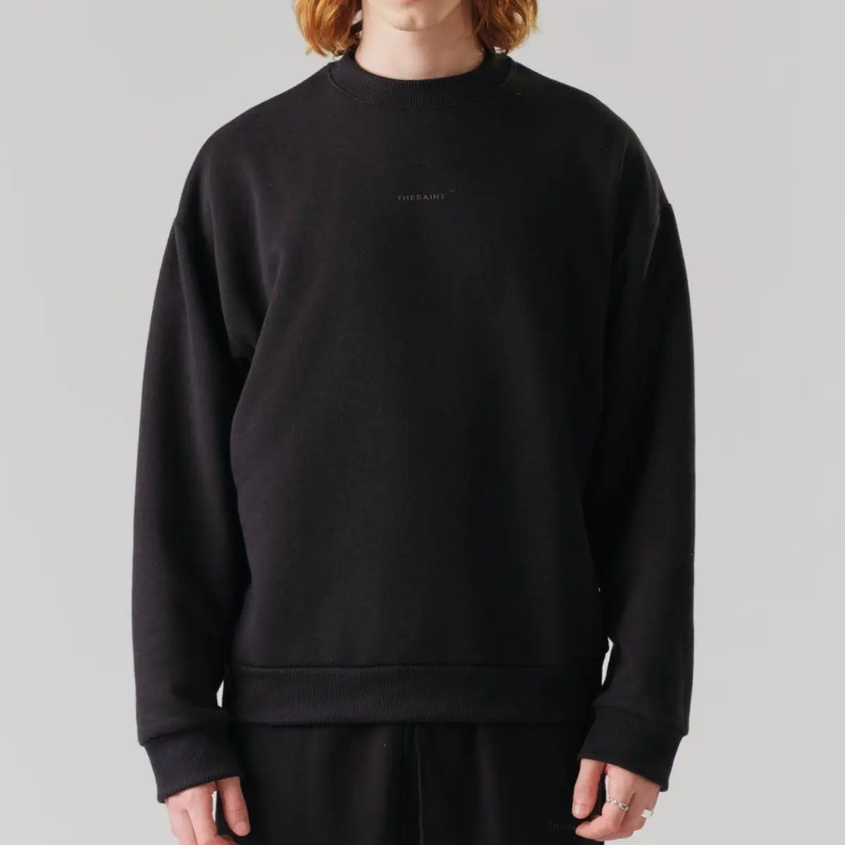 CREWNECK SWEATSHIRT SOLID BLACK