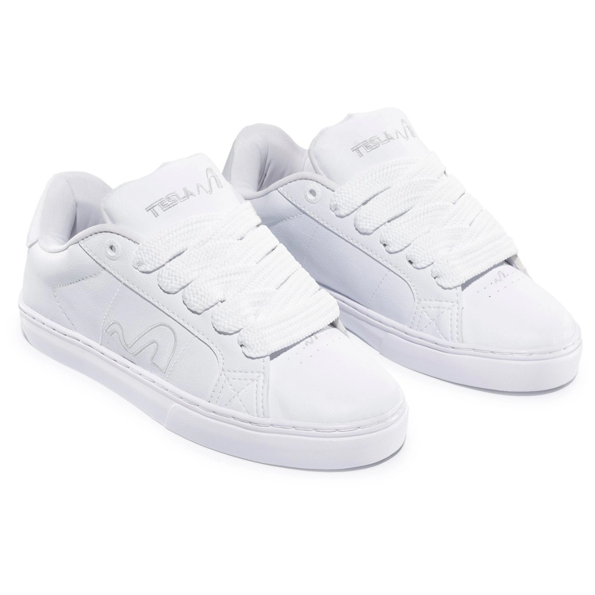 TENIS TESLA HERTZ ALL WHITE