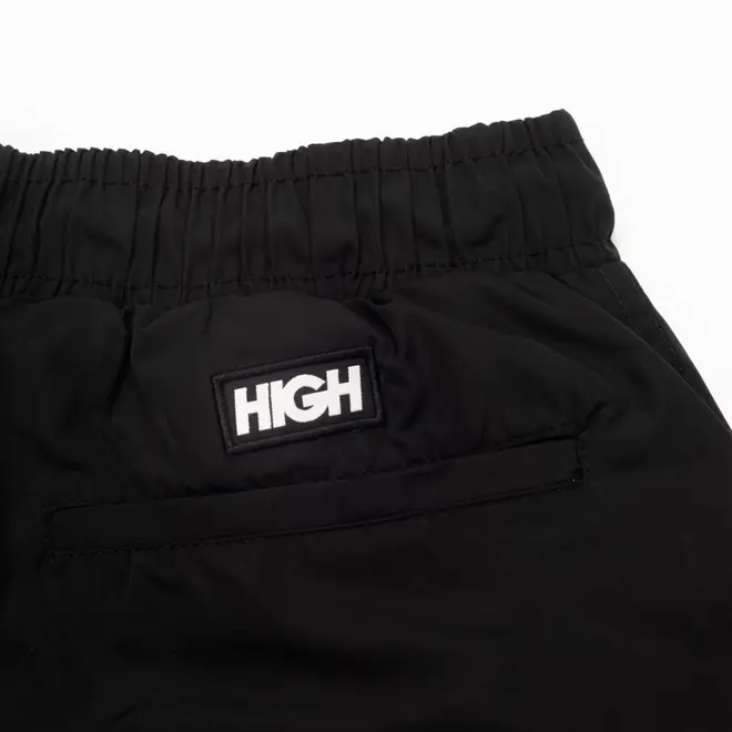 BERMUDA HIGH ESSENTIAL