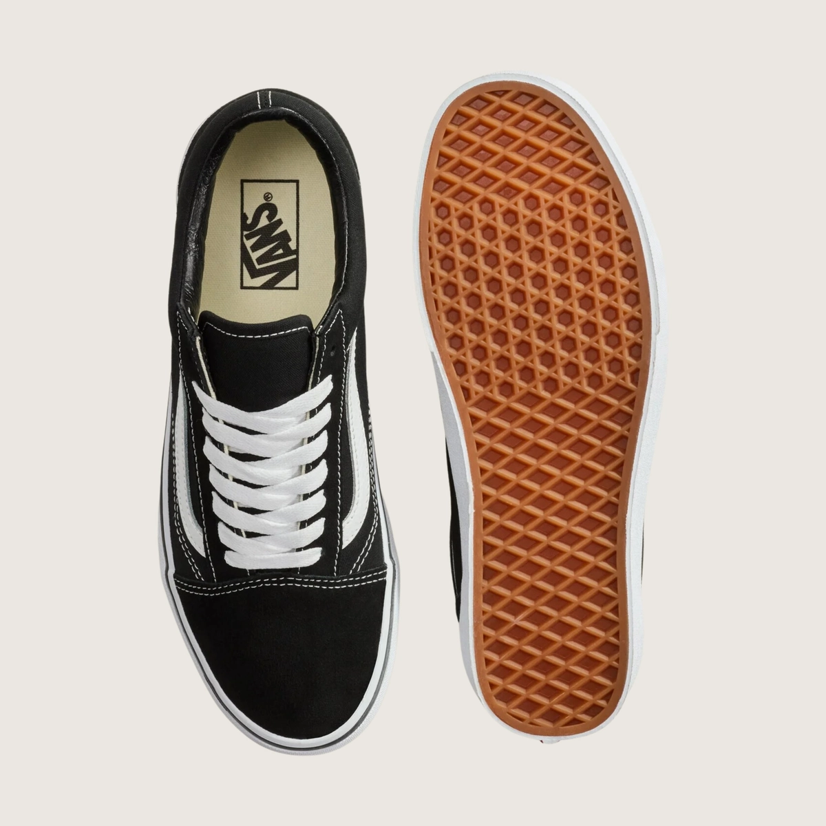 TENIS VANS OLD SKOOL BLACK WHITE
