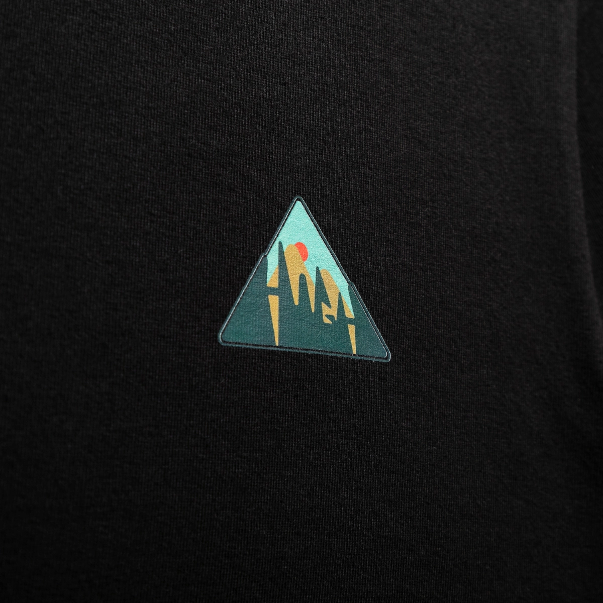 CAMISETA HIGH MOUNTAIN BLACK