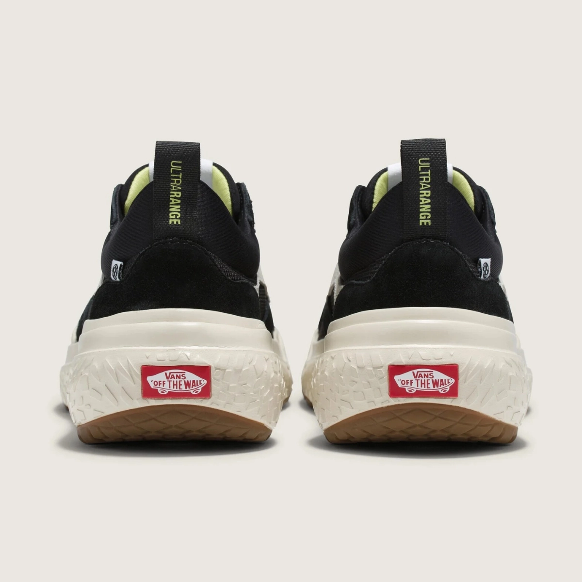 TENIS ULTRARANGE NEO VR3 BLACK WHITE