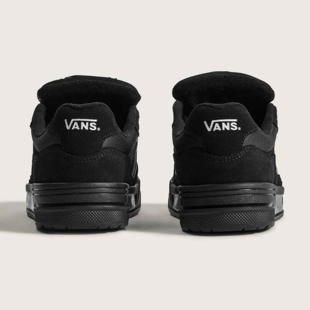 TENIS VANS UPLAND BLACK BLACK WHITE