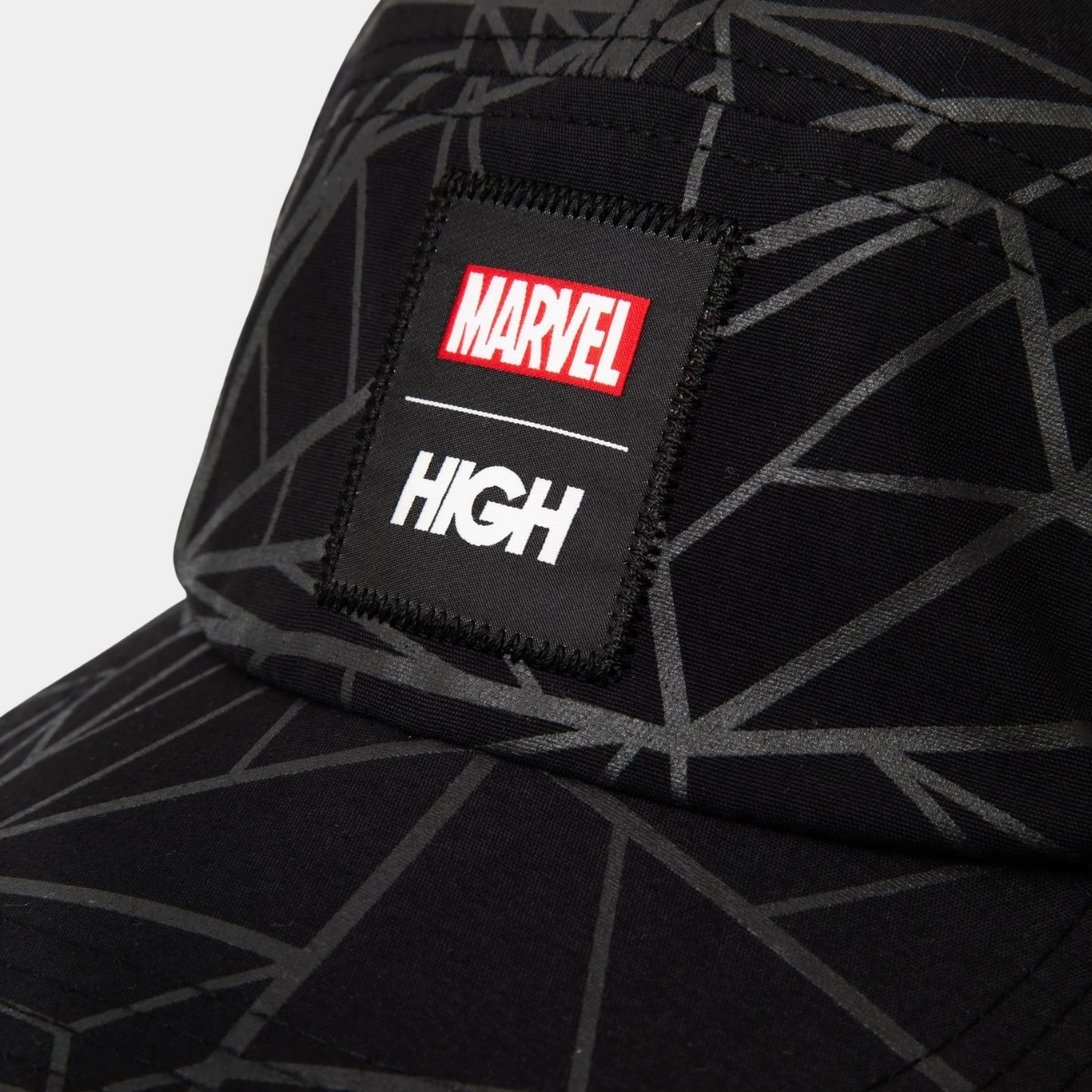 BONE HIGH 5PANEL SPIDER MAN
